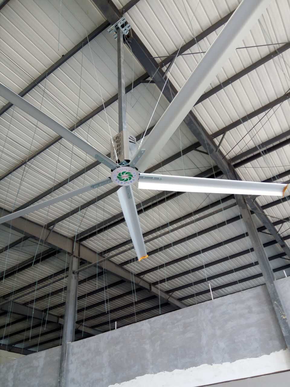 大型工業(yè)吊扇